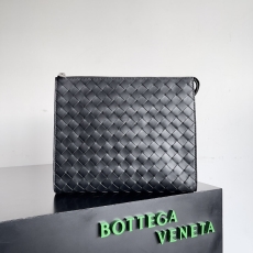 Bottega Veneta Clutch Bags